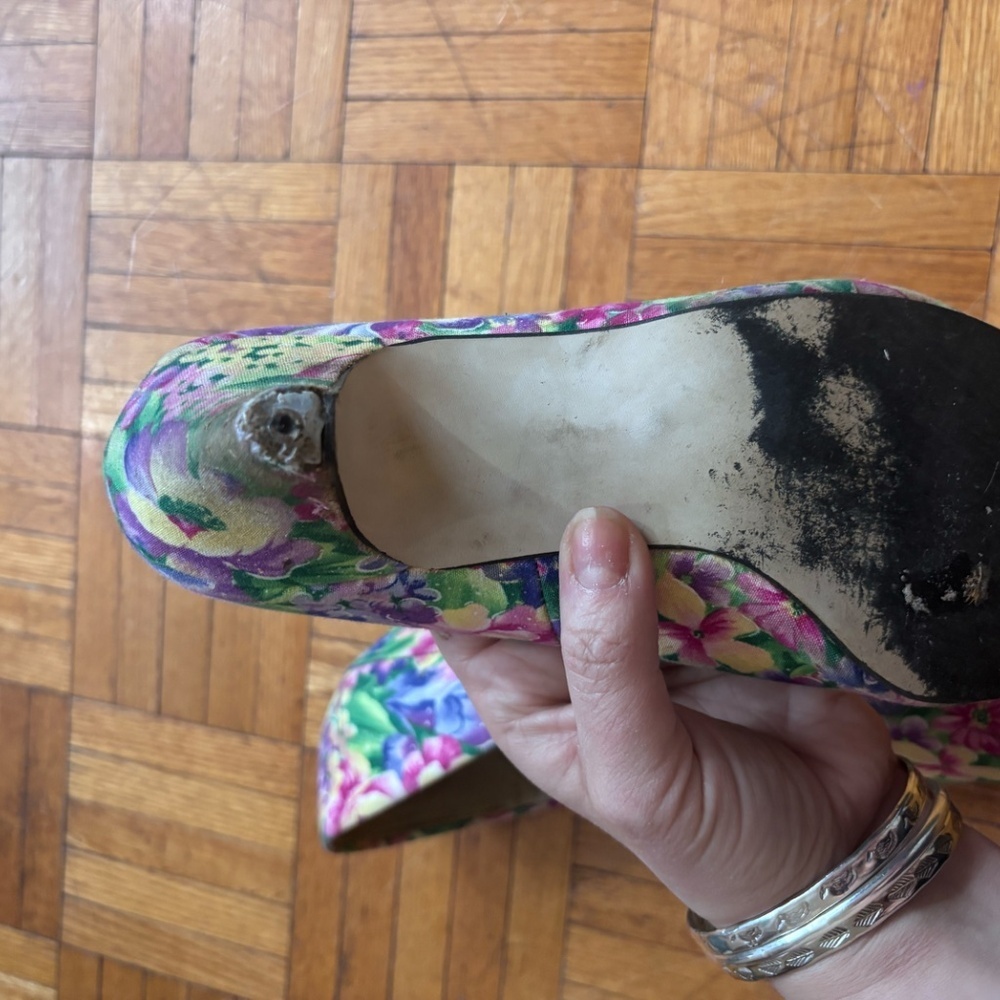 vintage 80s heels - read full description * accepting offers - Picture 7 of 9